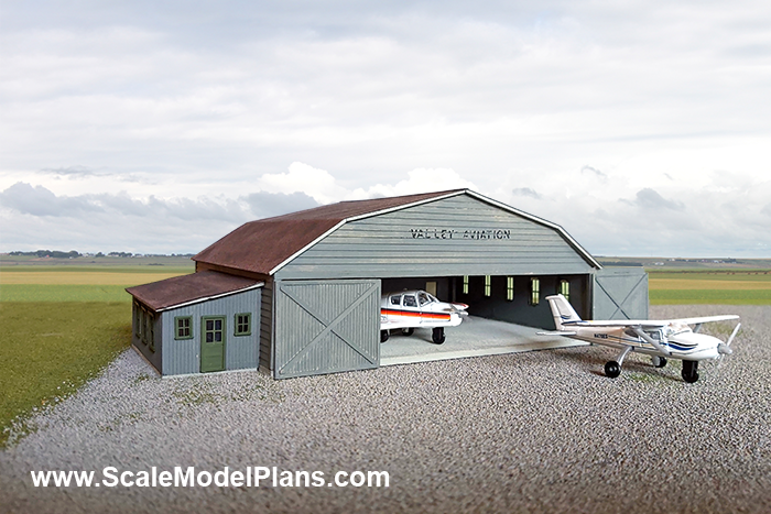 garden scale aircraft hangar